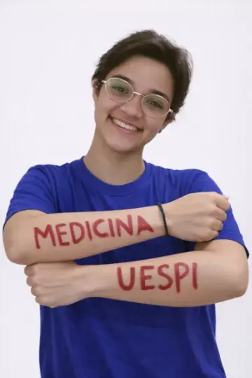 Camila Maroto, Aprovada em Medicina UESPI
