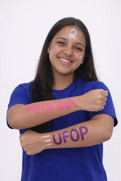 Thaila, Aprovada em Medicina UFOP e UFVJM